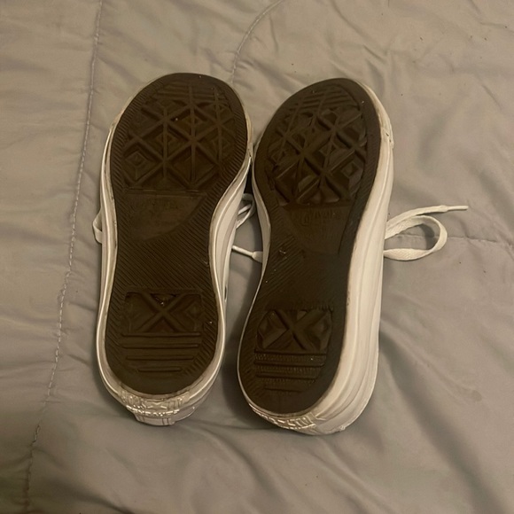 White leather converse - Picture 6 of 6